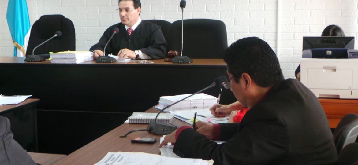 NOTA INFORMATIVA INICIA JUICIO DE EXTINCIÓN DE DOS HELICÓPTEROS-1