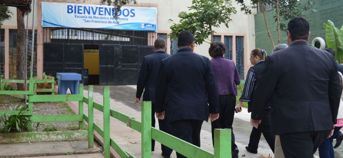 PGN VERIFICA CONDICIONES DE HOGAR VIRGEN DE LA ASUNCIÓN-1
