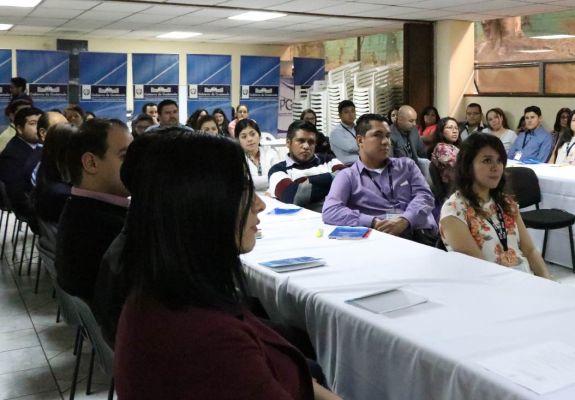 REFUERZAN CONOCIMIENTO EN MATERIA DE LOS DERECHOS DE LAS MUJERES-2