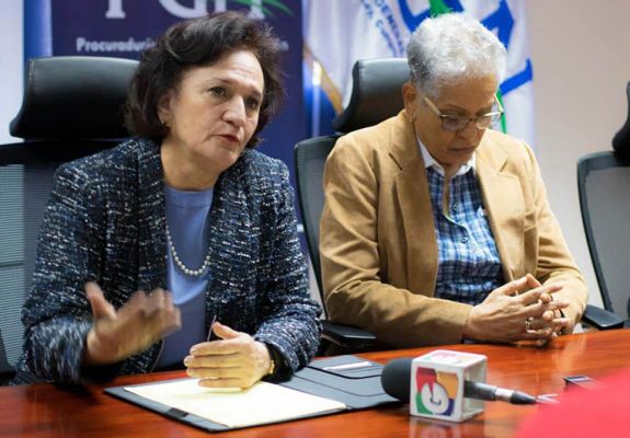 PROCURADORA-GENERAL-DE-LA-NACIÓN-SE-REÚNE-CON-LÍDERES-SINDICALISTAS-2