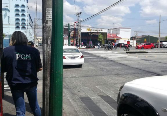 RESCATAN-A-JOVEN-EMBARAZADA-EN-ZONA-3-DE-LA-CIUDAD-2