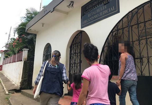 POR-AGRESIÓN-SEXUAL-RESCATAN-A-UNA-ADOLESCENTE-Y-DOS-NIÑAS-EN-RATALHULEU-2 POR-AGRESIÓN-SEXUAL-RESCATAN-A-UNA-ADOLESCENTE-Y-DOS-NIÑAS-EN-RATALHULEU-2