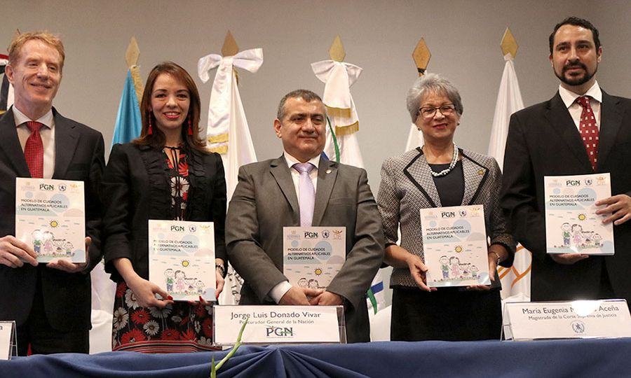 PRESENTAN-MODELO-DE-CUIDADOS-ALTERNATIVOS-PARA-NIÑEZ-Y-ADOLESCENCIA-1